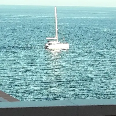 Olas Atico Penhouse With Terrace And Sea View, 2 Bedrooms Apartment *